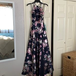 B. Smart. Size 1 but I am a size 4 in dresses.